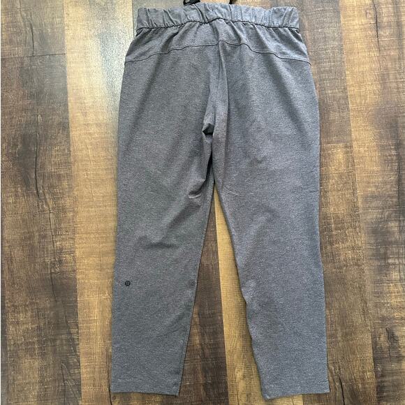 Lululemon 28" On The Fly Heathered Black Pant Size 10 - Picture 5 of 10